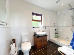 Photo 18- click for photo gallery